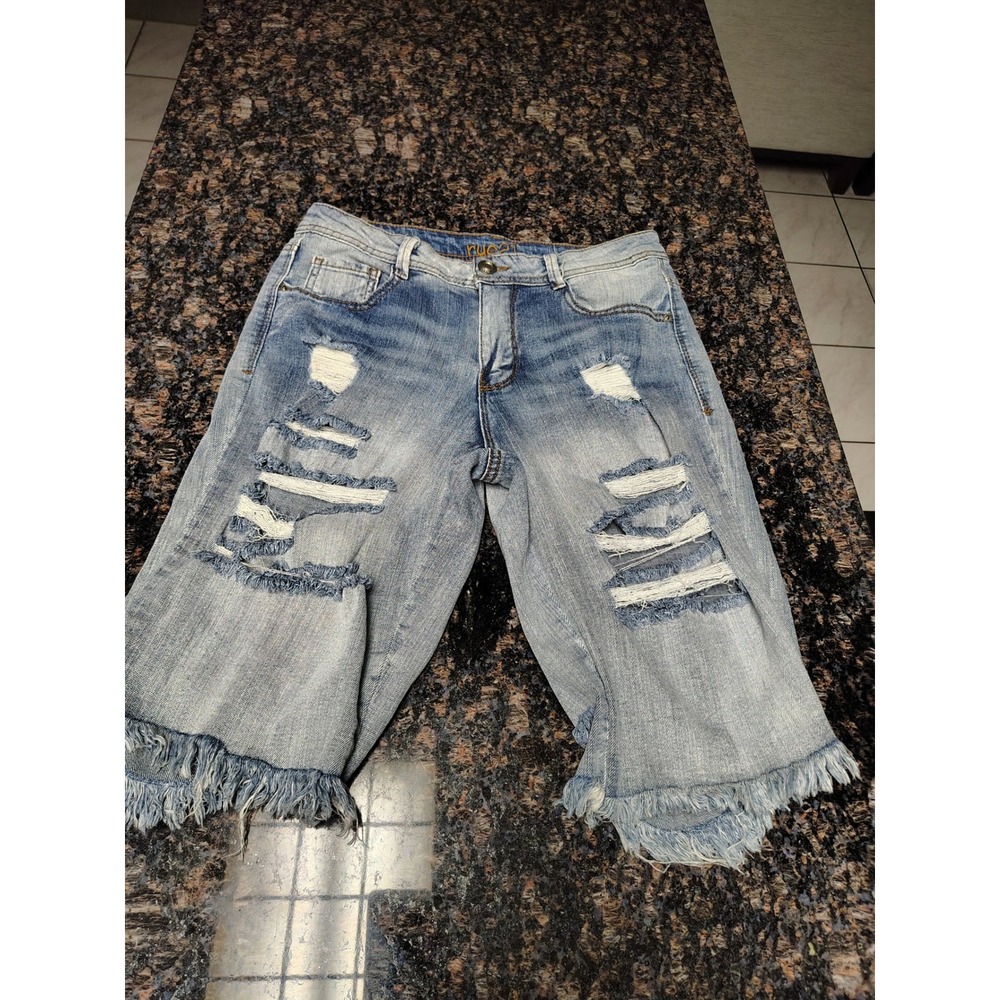 Rue21 Womens Distressed Denim Bermuda Shorts Light Wash Ripped Frayed Hem Size 8